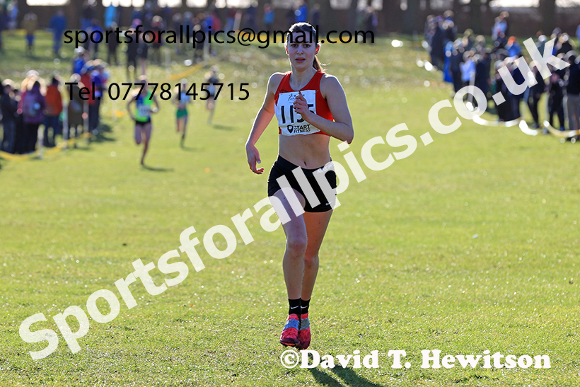 Junior Womens 2025 Northern Cross Country Champs, Tatton Park, Knutsford, Cheshire. Photo: David T. Hewitson/Sports for All Pics